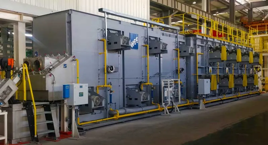 Successful Production Start of a Strip Floatation Furnace